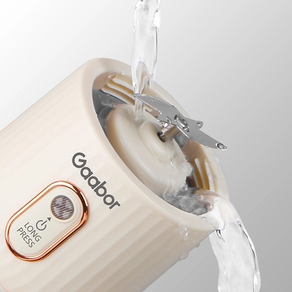 portable-juicer-5-ezgif